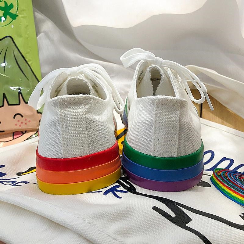Harajuku regnbue lerret sko kvinner uformelt vill snøringe rund tå lav topp flate joggesko gul streetwear leiligheter hvit
