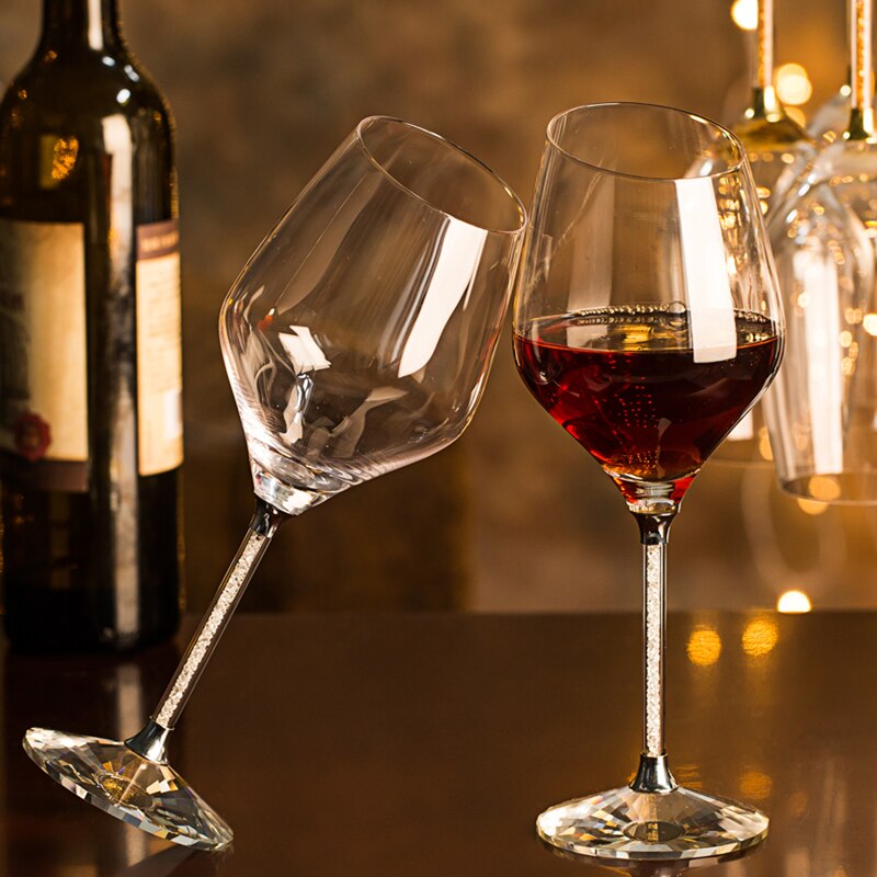 Verres à vin rouges en cristal biseauté | Verre à vin en cristal, verres à vin décorés verres à vin, verrerie décorations de mariage