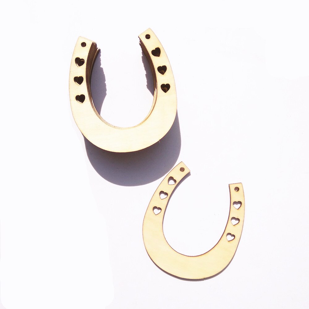 12x Wooden Unpainted Embellishment Craft Cut Horseshoes with Heart Cutout Pieces Crafting for DIY Craft Wedding Decor Accessory