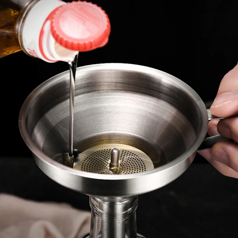Embudo de cocina de acero inoxidable 304, embudo de aceite líquido con colador, filtro de aceite de alimentos de Metal pequeño para botellas, utensilios de cocina