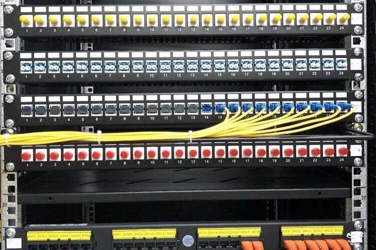 1U 19 ''24 Poort Sc 24x Lc Duplex Straight-Through Fiber Patch Panel Sc Adapter Lc Adapter Distributie frame