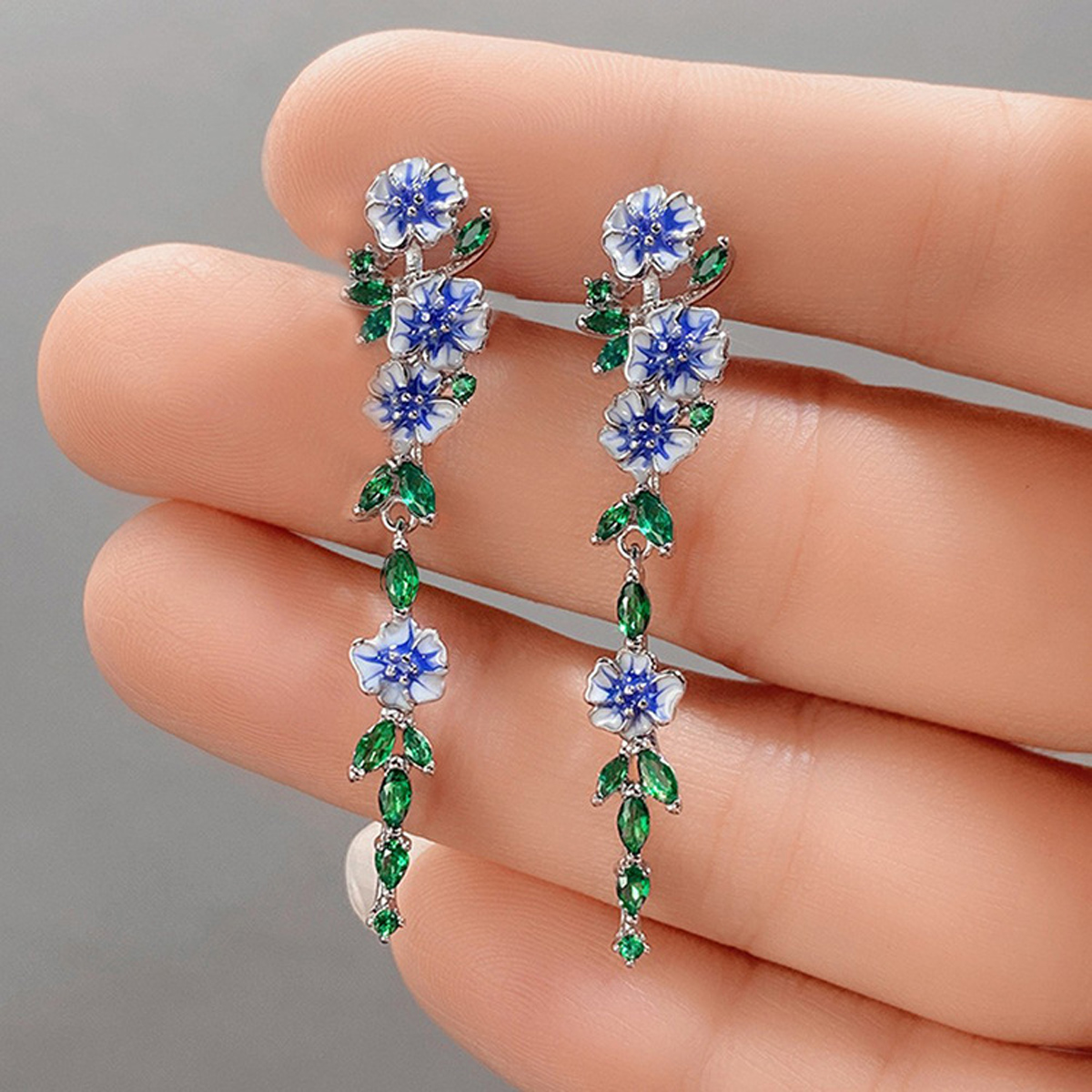2 Pendientes creativos minimalistas y exquisitos de la gloria de la mañana para mujer, accesorios de vestir de - 801099: Azul