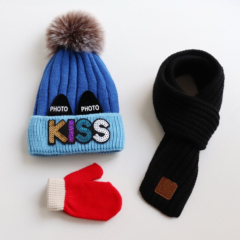 Baby hat scarf gloves three - piece set Autumn winter children's hat scarf Thick woolen hats for boys and girls Cute woollen hat: light blue   black