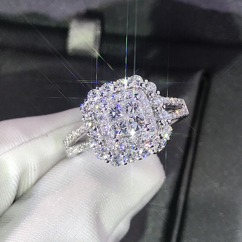 Delicate Female Jewelry 925 Sterling Silver Heart Arrow Dazzling Stackable Cz Zircon Rings for Women bague anillos bijoux