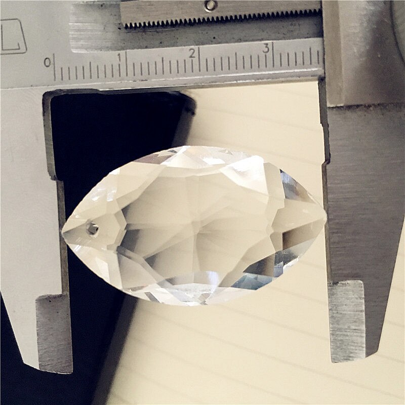 Eye Paard 30 pcs 38mm Clear Kleur Crystal Prism Kroonluchter Facet Hangers Prisma Hanger Kristallen Kroonluchter Onderdelen Voor Verlichting