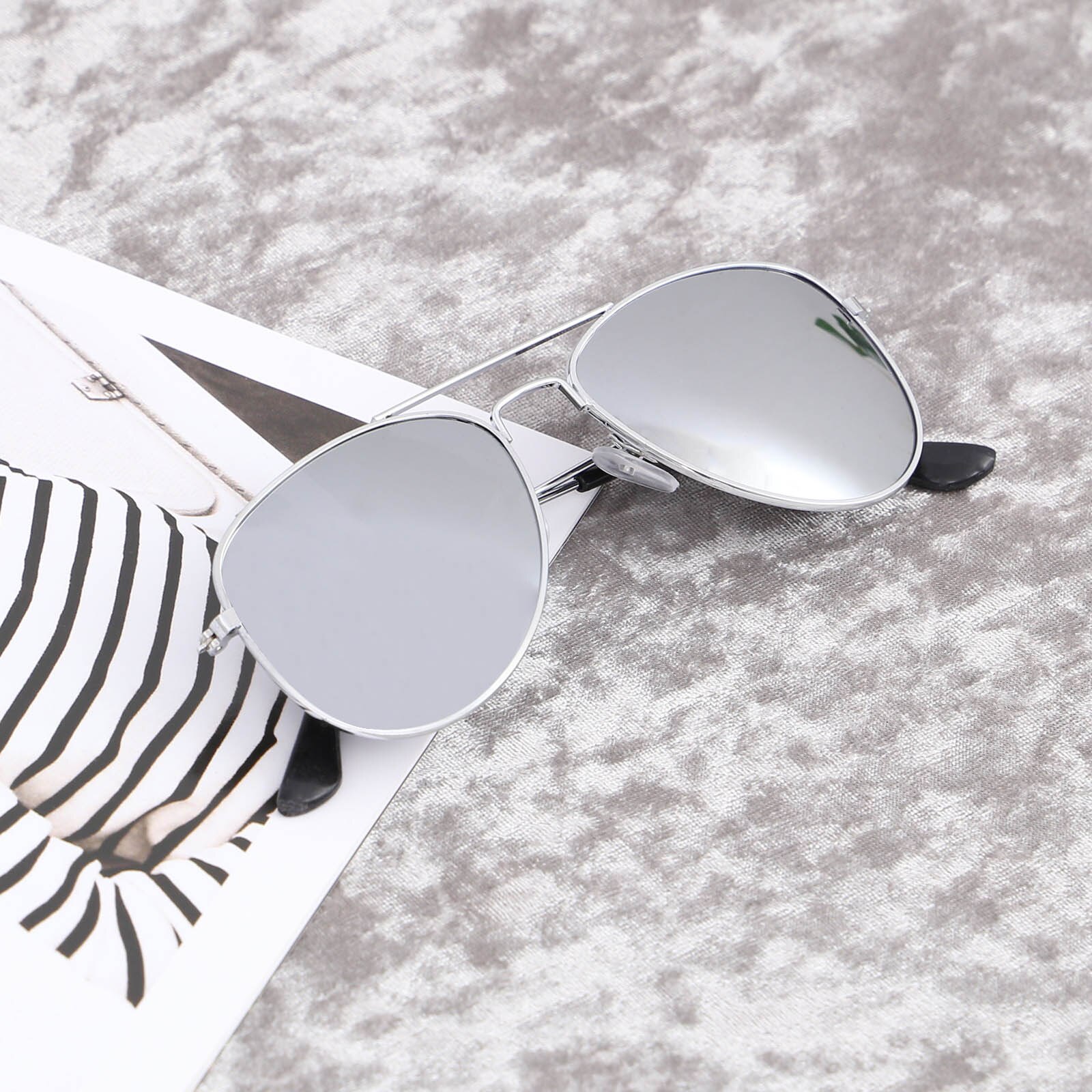 CellDeal UV400 Schutz Sonnenbrille Anti-Uv-Reflexion von freundlicher Spiegel Brillante Durchführen retro Pilot Kind Junge Mädchen: Silber-