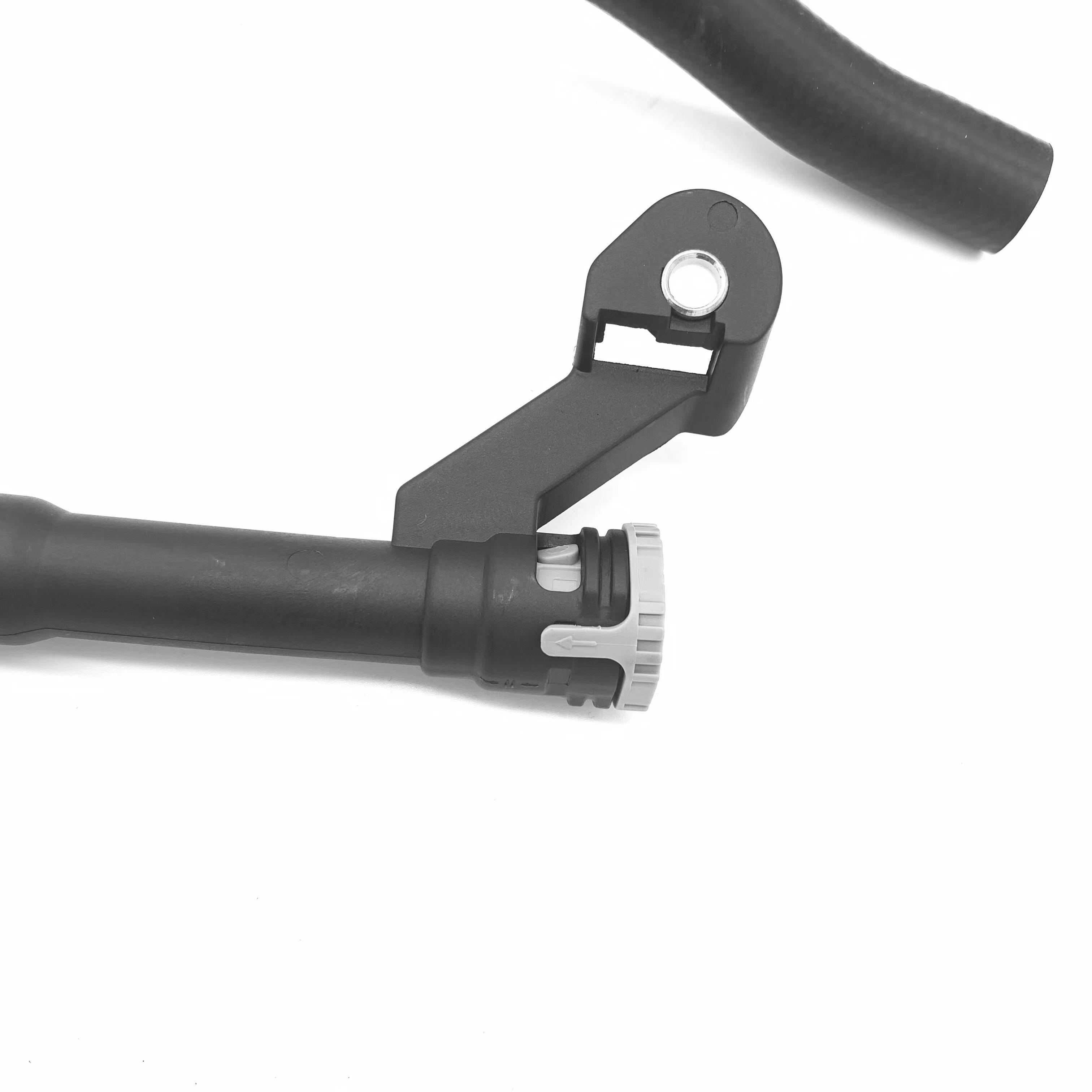 Auto Motor- Kühlmittel Schlauch Auslauf Für Volvo XC90 XC70 XC60 S80 S60