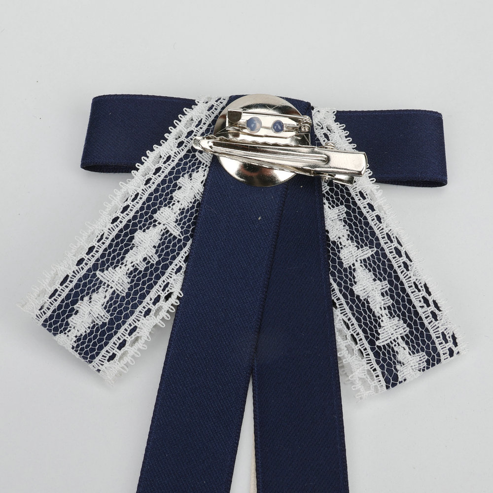 Kvinder vintage forudbundet slipsbroche imiteret diamantsmykker bånd butterfly corsage til skjortekrave tøj