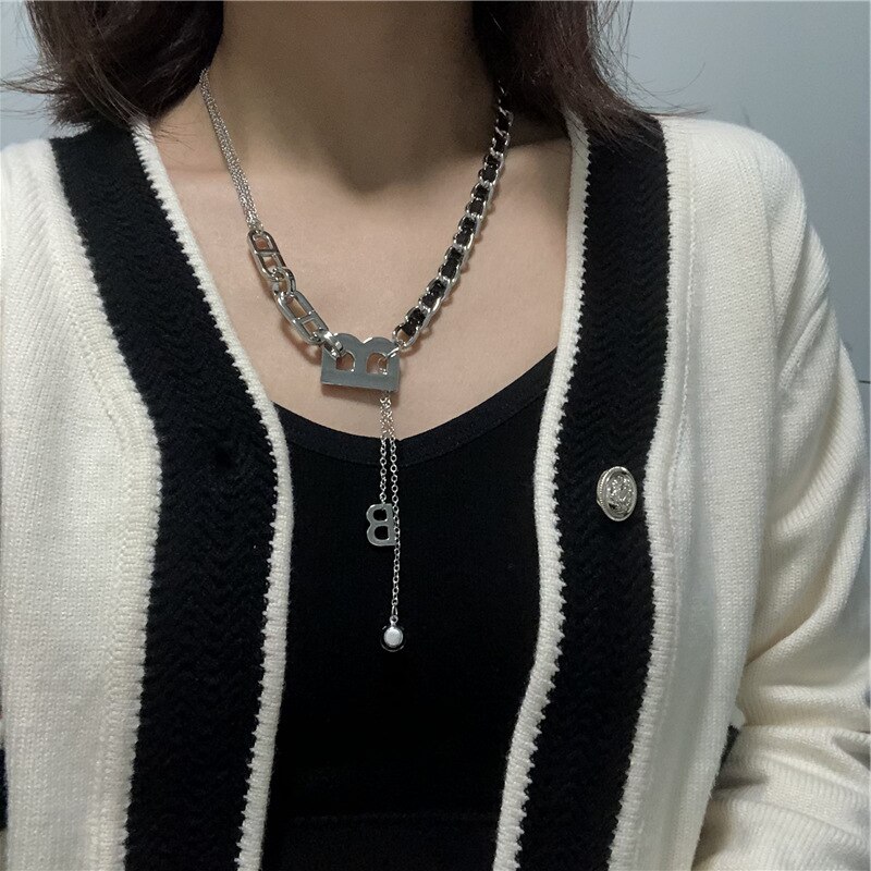 XUXI-Colgante con letras para mujer, cadena trenzada, collar, cadena para clavícula, S039