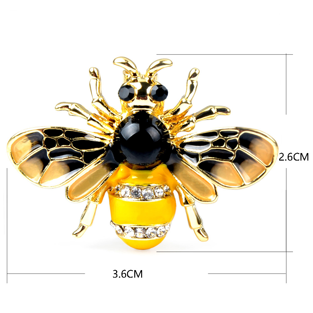 Butterfly Brooch Scarf Buckle Clip Women Beautiful Rhinestone Brooch Jewelry For Women Accessories: Antique Silver Plated