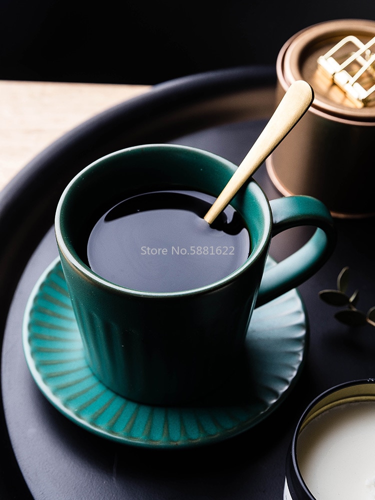Europæisk vintage kaffekop sæt grøn luksus håndtag porcelæn te kopper kahve fincan takimlari hjem drinkware  ea6 byd