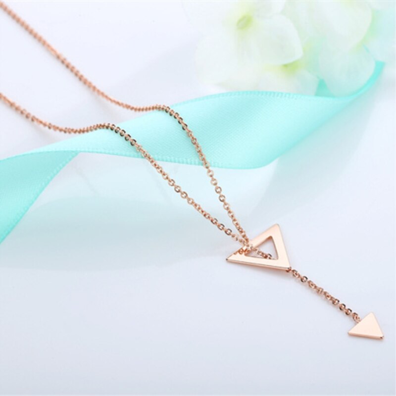 Geometry Triangle Korean Fresh Simple 925 Sterling Silver Temperament Personality Female Necklace SNE140