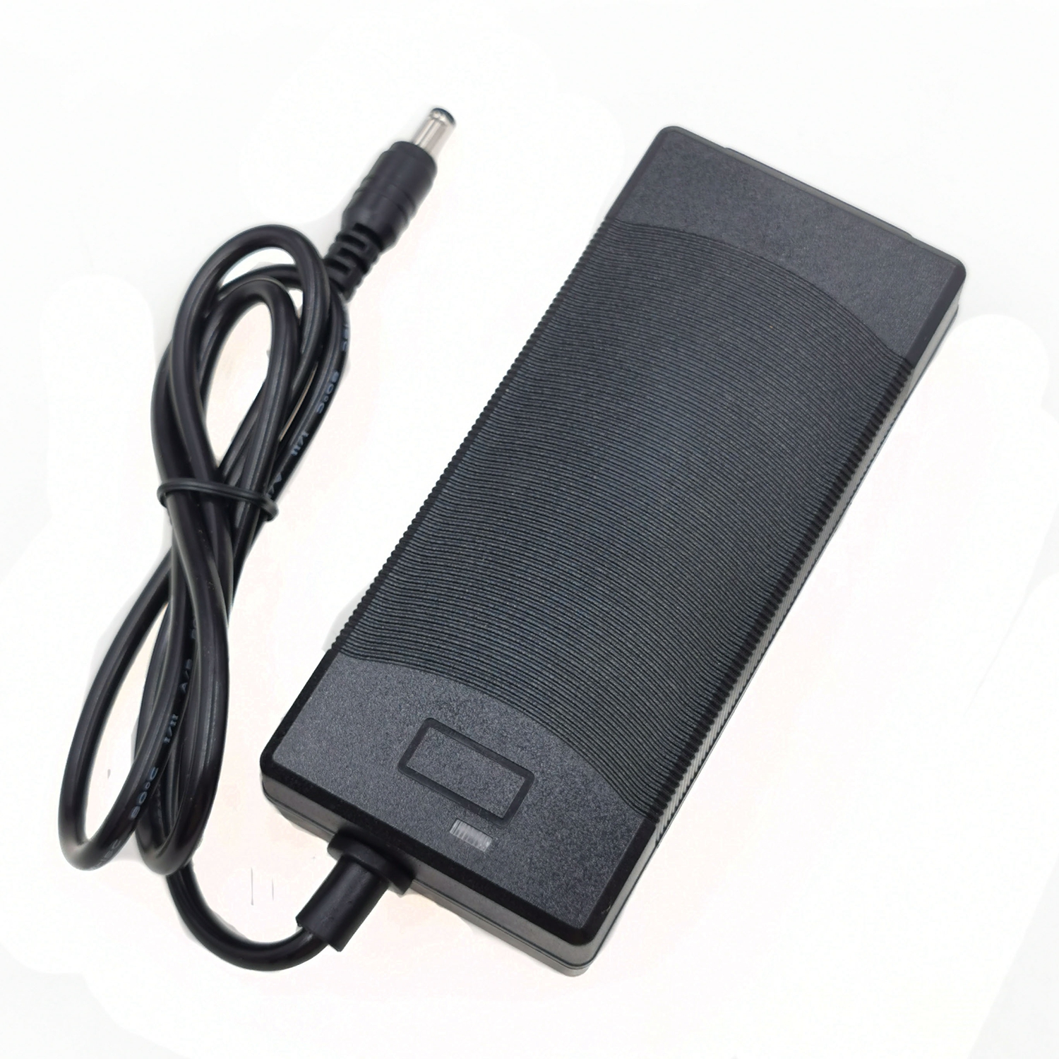 24V 2A Blei-Säure-Batterie-Ladegerät Rollstuhl-Ladegerät Golfwagen-Ladegerät Elektroroller E-Bike-Ladegerät XLR-Metallstecker
