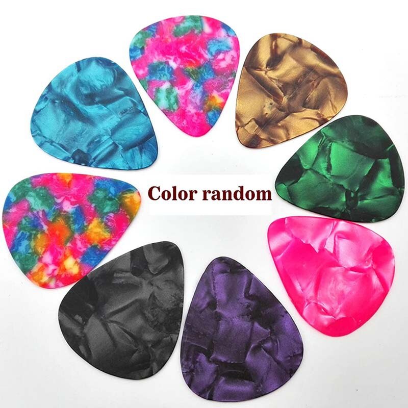 Guitar picks and pick holder case, inklusive 2 pick holder case /10 stk 0.46mm pick /10 stk 0.71 pick ,4 stk 0.91 pick