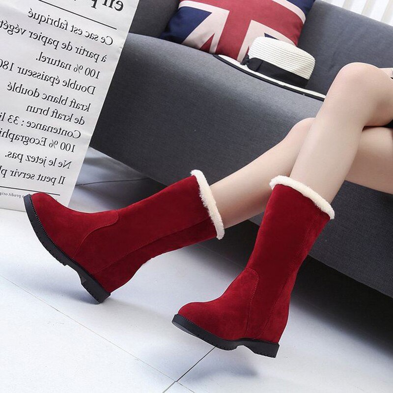 Hiver rétro antidérapant à fond plat bottes pour femmes gracieusement épaissi peluche femmes bottes courtes et 3cm talon femmes bottes de neige