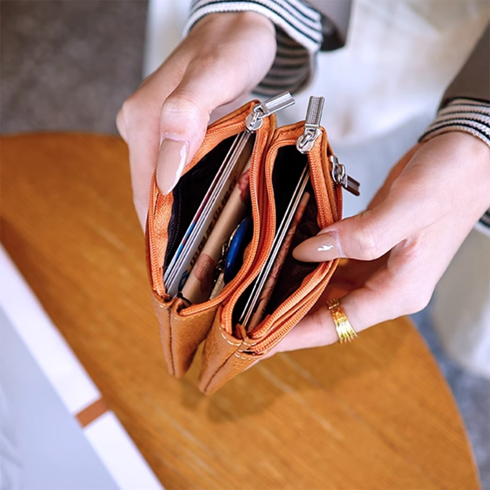 Women Small Wallet For Ladies Zipper Card Purse Key Storage Bag cowhide Short Wallet Female