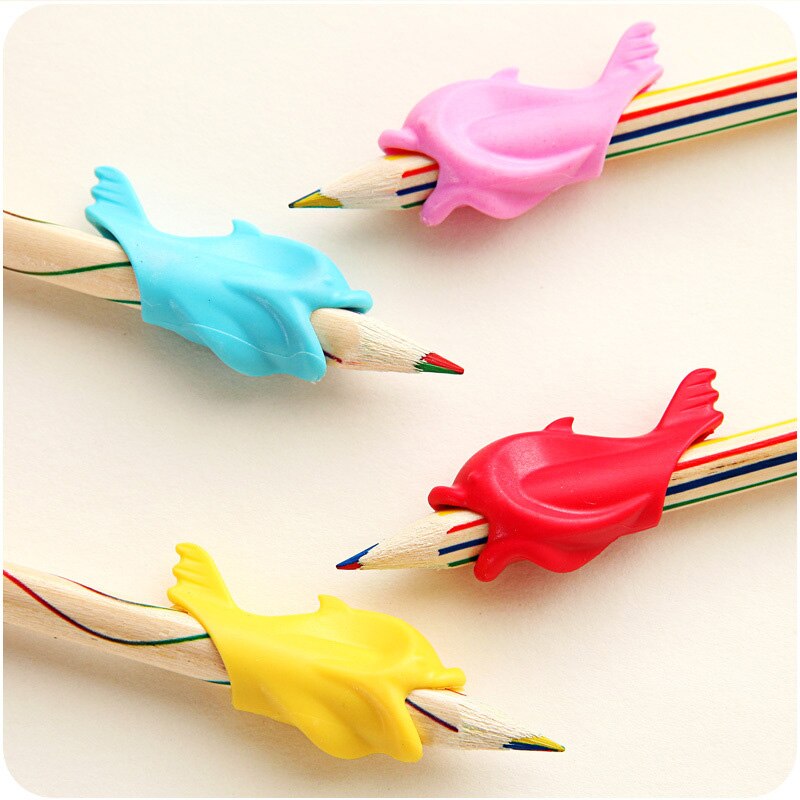 5 uds del Dolphin estilo de pesca por la postura Wobi corrección niños estudiantes lápiz pluma soporte J99Store