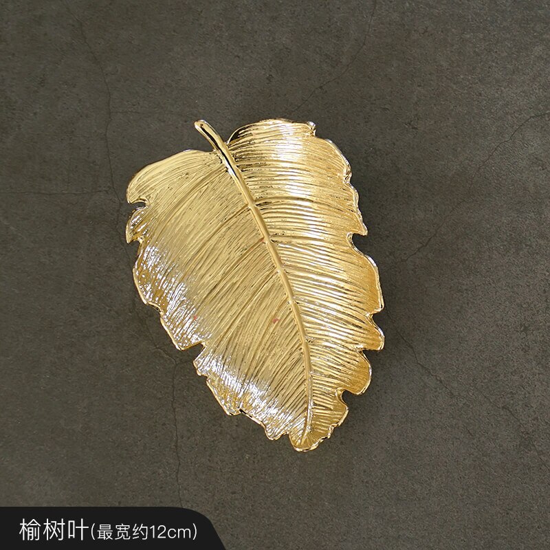 Europese Stijl Metalen Pallet Tafelblad Ornamenten Licht Luxe Ornamenten Te Accepteren Creatieve Woonaccessoires Ambachten Goud Ornamenten: Elm Leaves