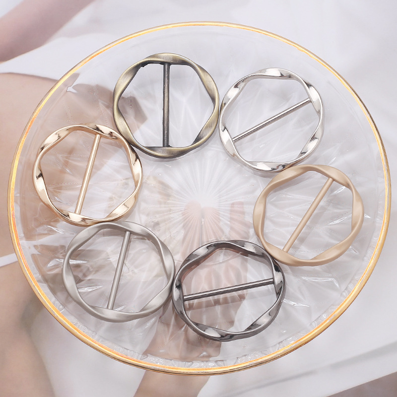 Hebillas de Metal simples para mujer, hebilla de nudo para esquinas de camiseta, cinturón, hebilla ajustable y cierre decorativo para bufanda, 1 Uds.