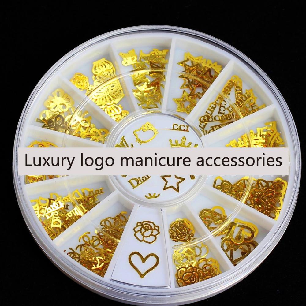 12 Stijlen Gouden Luxe Logo Nail Art Accessoires Nail Art Set Metalen Materiaal Boxed Nail Set