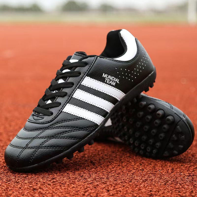 Professionelle Fußballschuhe für Kinder, Erwachsene, Grastraining, Sportschuhe, leichte, rutschfeste Nagelschuhe für Fußballfelder