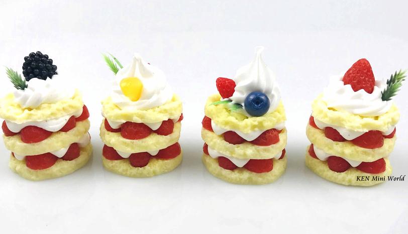 Nowy 2 sztuk/partia 1/6 skala miniaturowy deser śliczne 4 styl ciasto pączek dla Blyth Lalka Dom dekoracje udawaj jedzenie