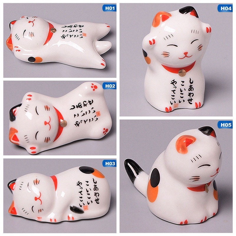 Japanese Style Ceramic Chopsticks Holder Stand Cute Cat Chopstick Rack Pillow Care Rest Kitchen Decor Art Craft Tableware
