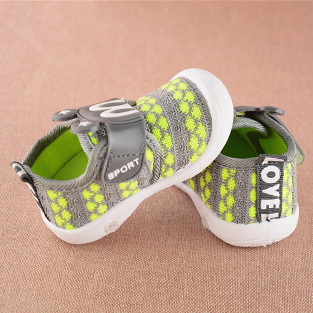 Oreilles de lapin dessin animé chaussures enfant en bas âge enfants bébé étoile grinçant unique chaussures Sneaker doux doux fourmi-slip enfant en bas âge chaussures ayakkabi