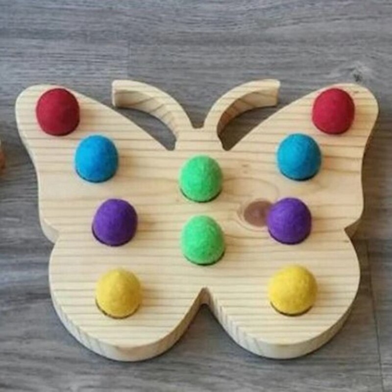 Pädagogisches holzspielzeug für babys: wolkenspiele, kognitive digitale brettspiele, puzzles und zuordnungsspiele