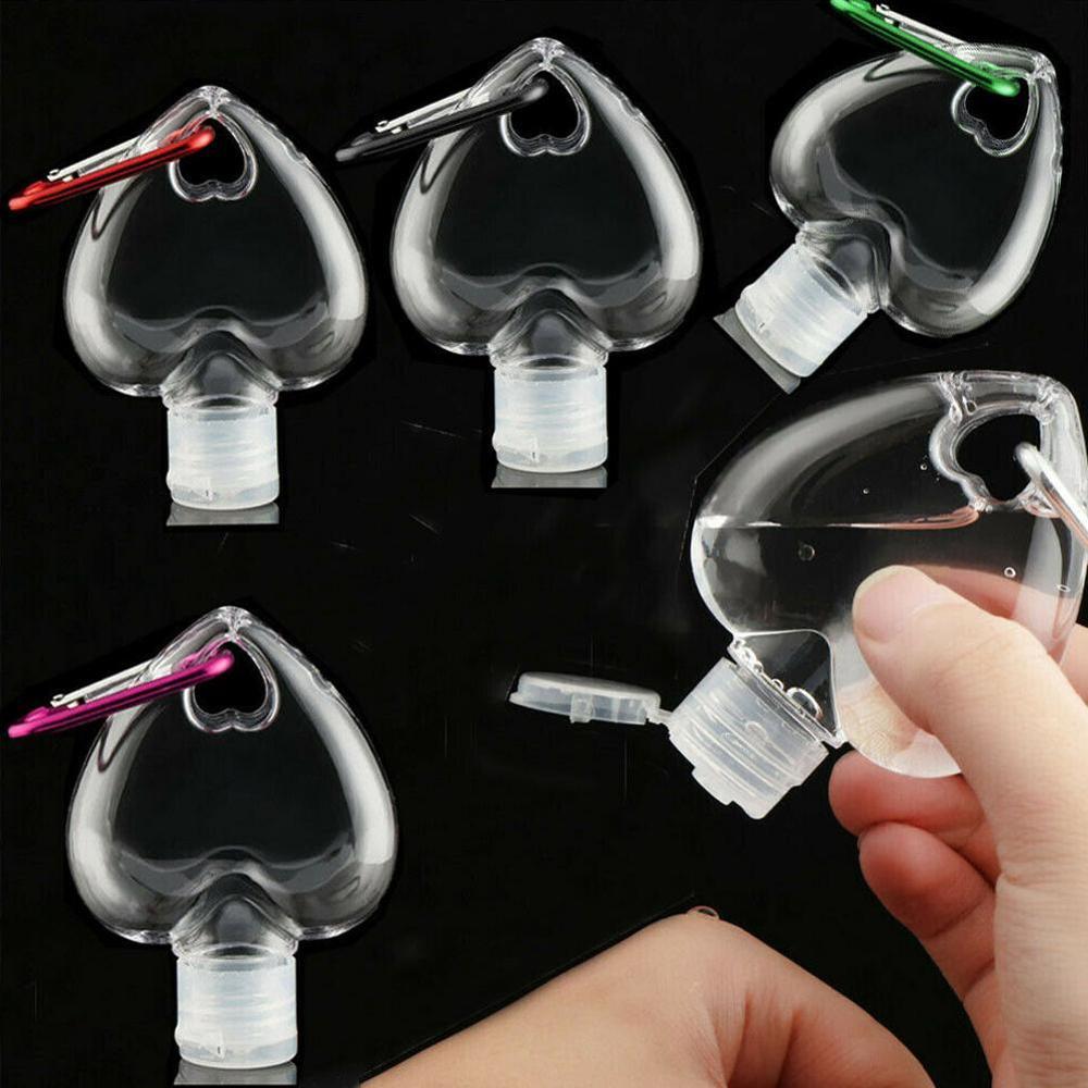 Heart-Shaped Carabiner Hook Bottle Portable Outdoor Hook Hiking Bottle Plastic Backpack Bottle Flip Portable R7T6
