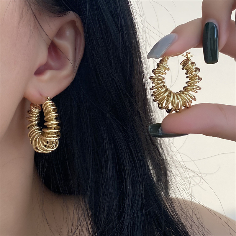 Boucles d'oreilles en métal en forme de C, Style européen et américain, personnalisées, à la , pour dames et filles, accessoires de voyage et de mariage: Imitation plaquée rhodium