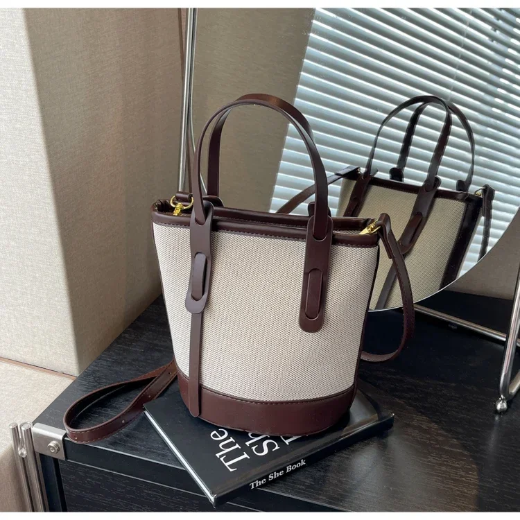 2025 polyvalent PU toile seau épaule et sacs à bandoulière Simple décontracté sens du luxe rétro sacs à main pour les femmes: Café