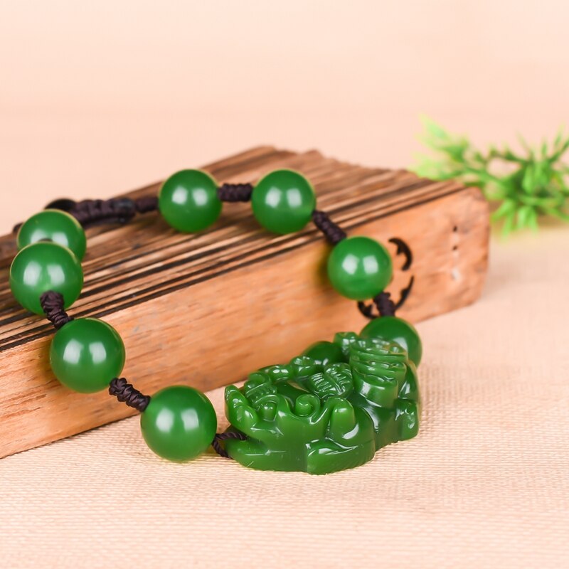 Carved Green Jade 12mm Bead Pixiu Elastic Bracelet Natural Chinese Jewellery Lucky Amulet Women man