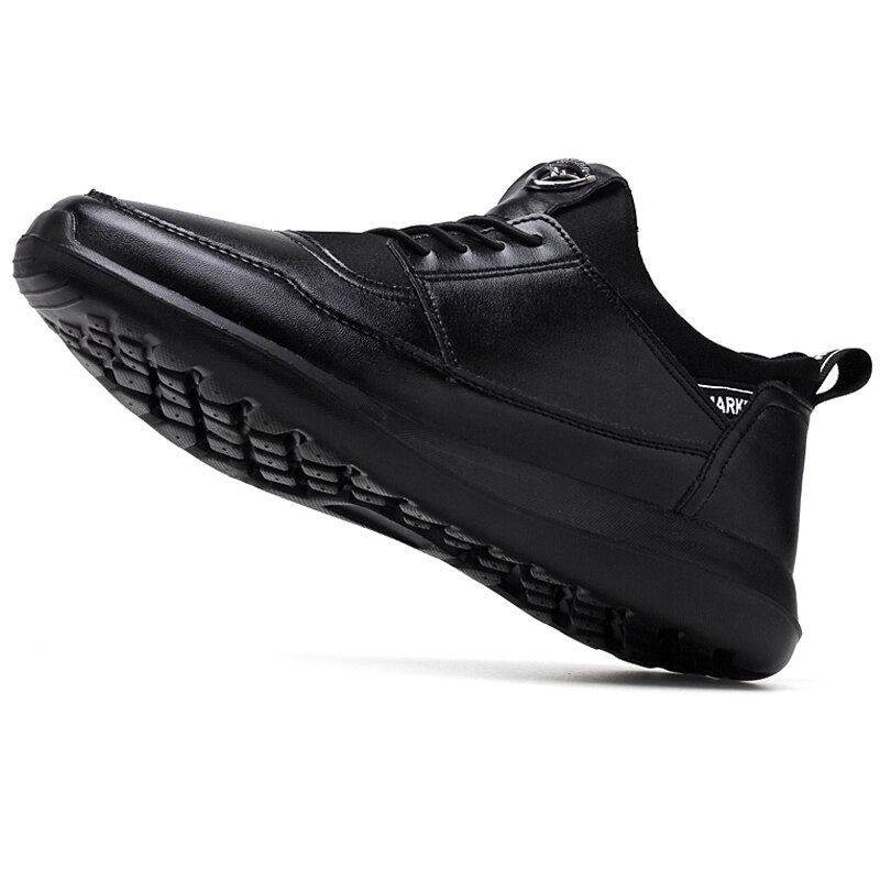 Brand Leather Men Casual Shoes Sneakers Light Weight Black Footwear Outdoor Male Walking Shoes Men Autumn Shoes