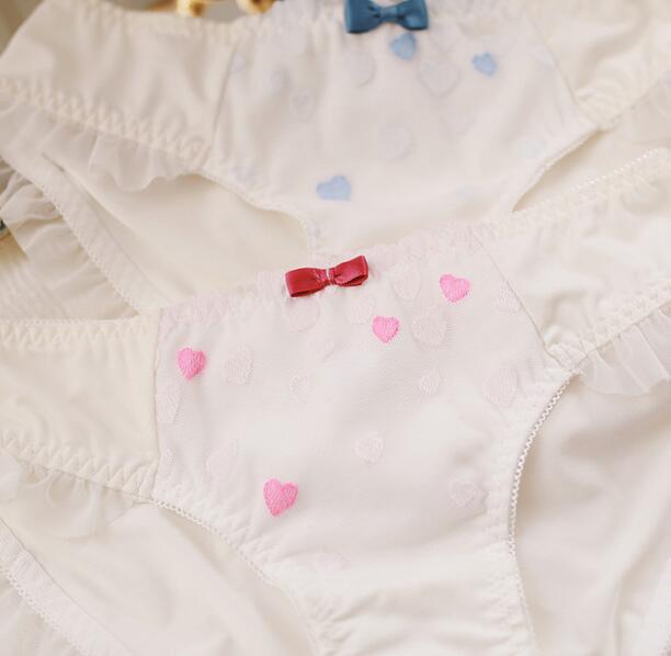 Photos M L XL Lovely Cute Lolita Kawaii Princess Cute Heart Embroidery Ruffle Panties Underwear Brief Lingerie WP527