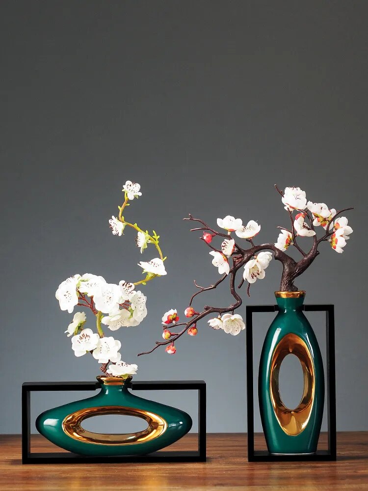 Florero de cerámica de estilo chino, marco de madera Retro calado, arreglo floral moderno para el hogar, jarrones de decoración