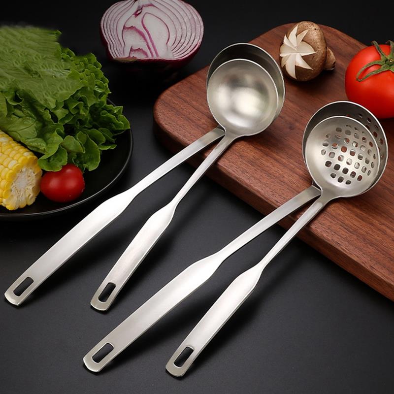 1 Piece Stainless Steel Soup Scoop Long Handle Spoon For Kitchen Non-Stick Slotted Ladle Spoons Cookware Kitchen Tools Supplies