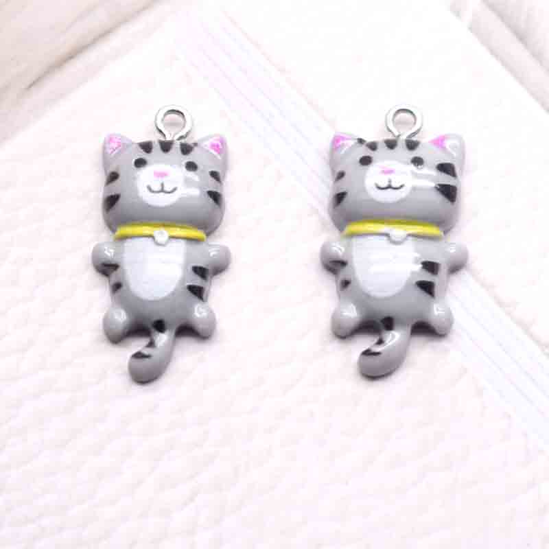 10pcs 15*29mm Cute Cat Flat Back Charms For Pendant DIY Earrings Necklace Jewelry Accessories Finding: BROWN