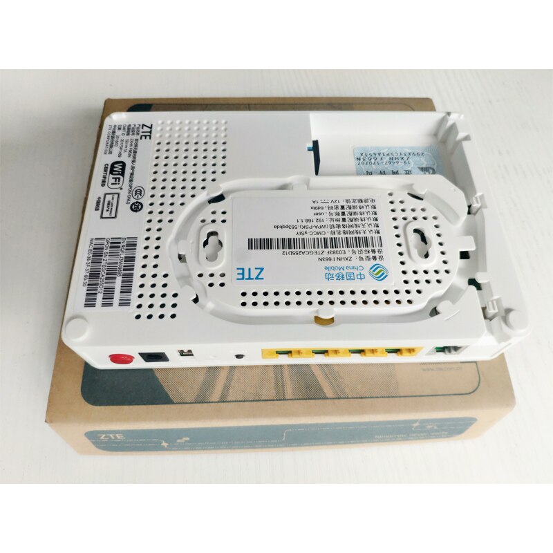 Terminal optique de Fiber de ZTE GPON ONT F663N FTTH ONU avec le micrologiciel anglais de Port d'ethernet de 1GE + 3FE