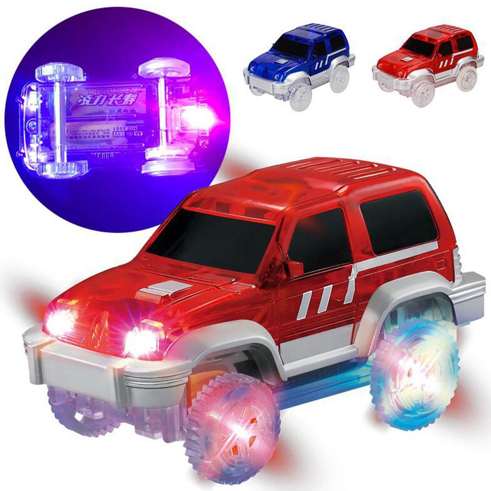 RCtown Bambini Elettrico portato auto per la Magia Tracce Brillante Pista Da Corsa Del Veicolo Giocattoli Regali per I Bambini (non Incluse Le Tracce)