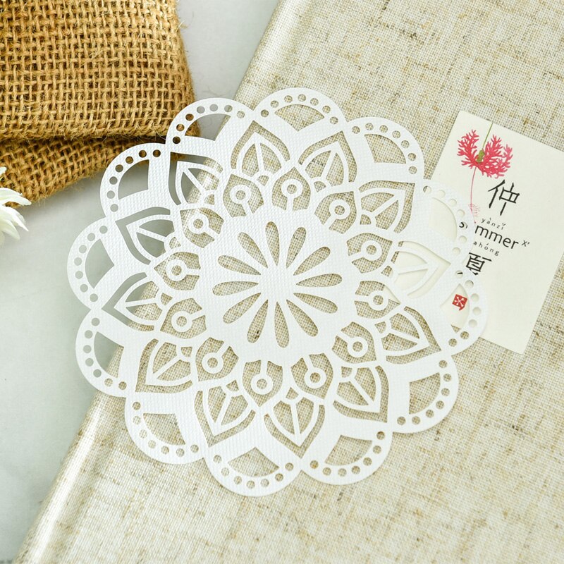 White Lace Paper Doilies/Placemats for Wedding Party Decoration Supplies Scrapbooking Paper Crafts H