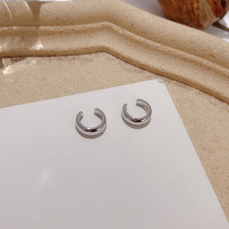 Boucles d'oreilles clip croix pour femmes et filles, jolie perle cubique, manchette de cartilage d'oreille en cone contre-indiquée, ensemble de bijoux sans piercing,: Zinc blanc bleu plaqué