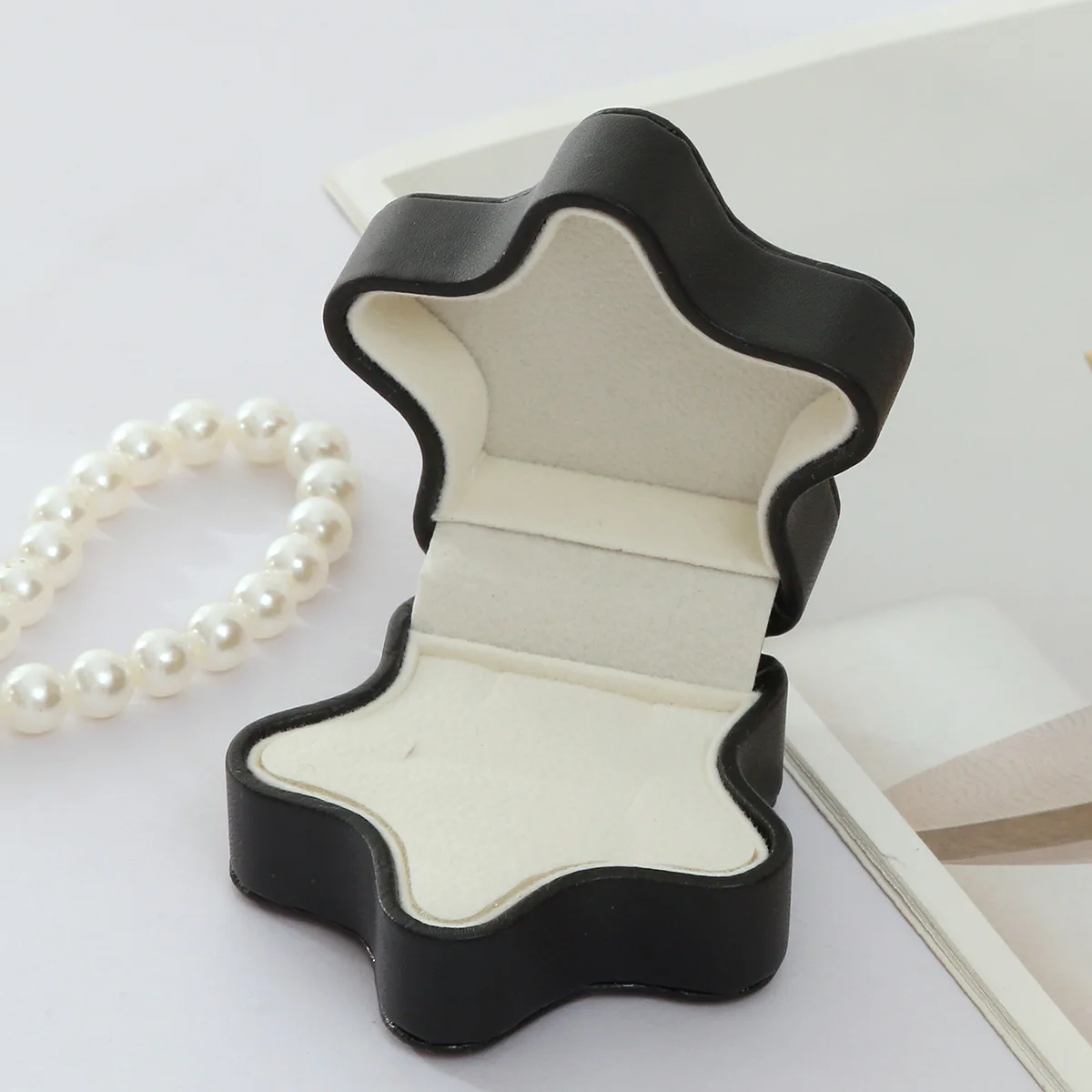 Schelp Sieraden Opbergdozen Bruiloft Verjaardag Geschenkdoos Goud Zilver Plastic Snoep Verpakking Case Gadget Biscuit Organizer Houder Maken Geschenkverpakkingen Sieraden Display Opbergrek (Color : G Schelp Sieraden Opbergdozen Bruiloft Verjaardag Geschenkdoos Goud Zilver Plastic Snoep Verpakking Case Gadget Biscuit Organizer Houder Maken Geschenkverpakkingen Sieraden Display Opbergrek (Color : G