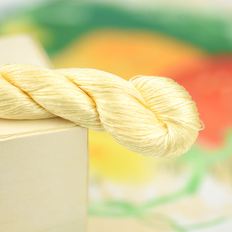 1 väri 400m suzhou kirjonta 100%  luonnonsilkki brodeerattu lanka silkki tee itse silkkinen kirkas värilinja oranssinruskea: 1