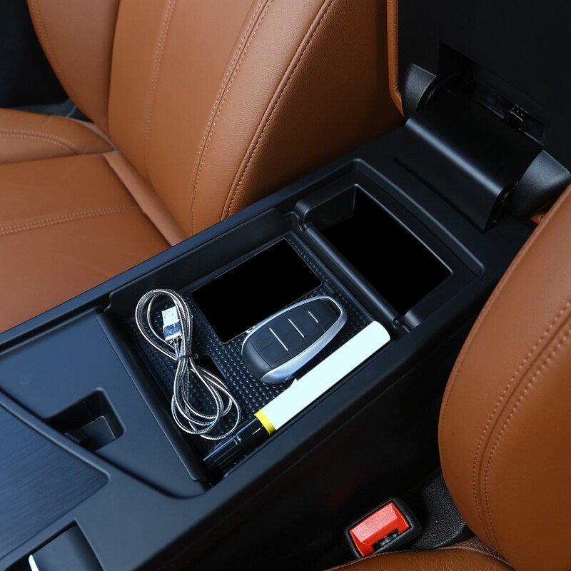 Bandeja negra de Caja de almacenamiento para apoyabrazos de coche con alfombrilla antideslizante, guantera para teléfono, para Alfa Romeo Giulia