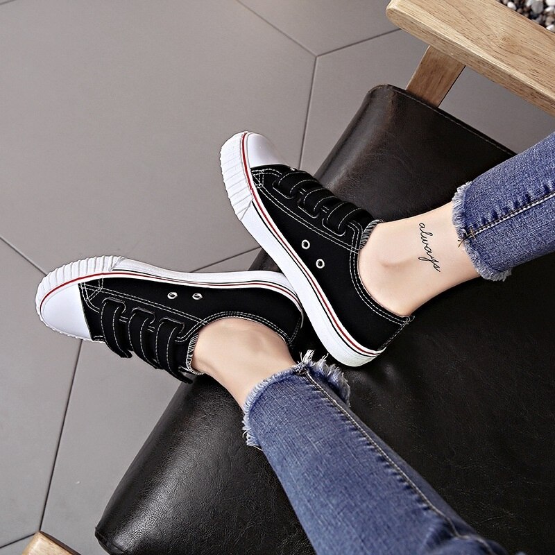 Canvas schoenen voor meisjes Lente Mode Sneakers Effen Naaien Vrouwen Denim Schoen Sapato Feminino Size 35-40 Vrouwen casual Schoenen