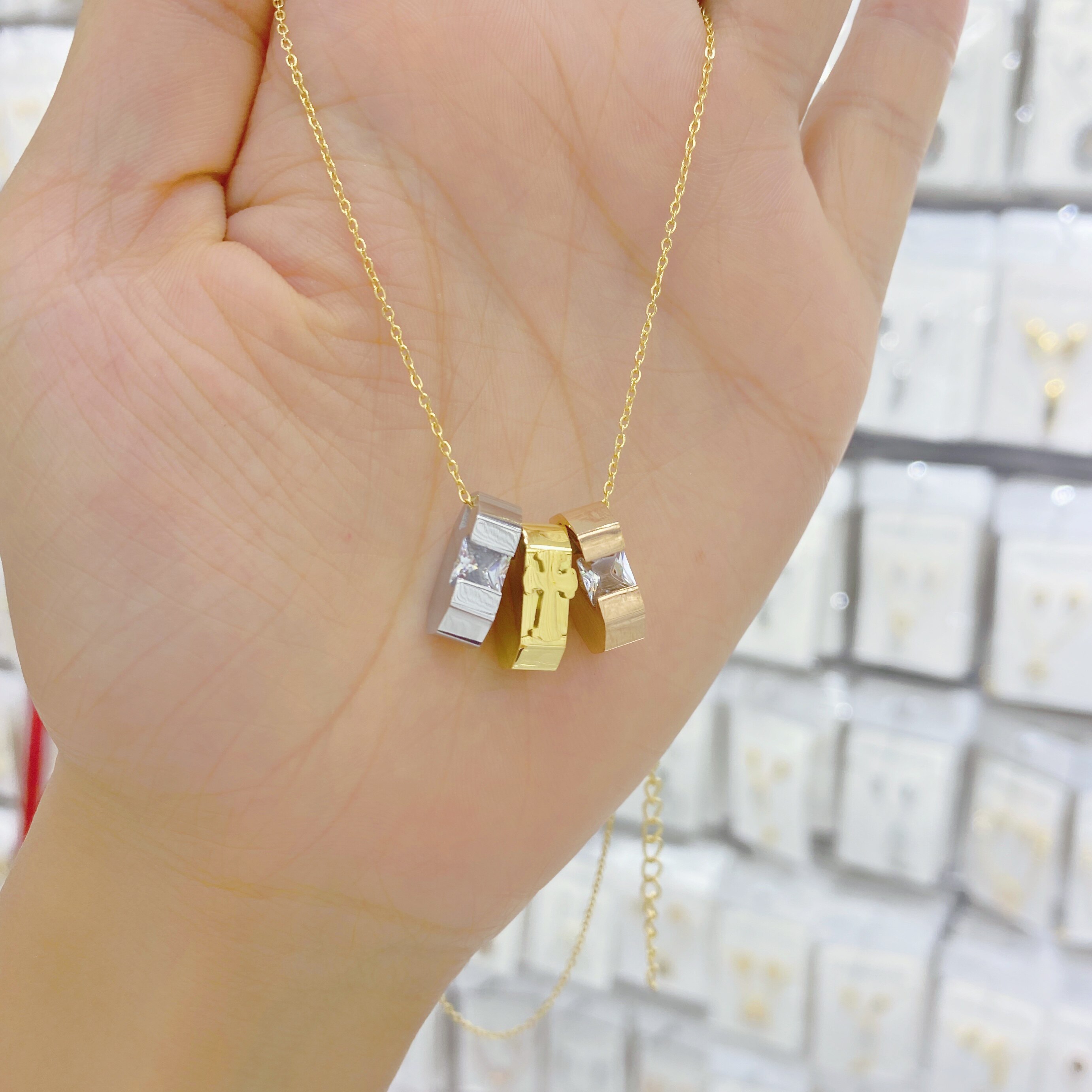 Lucky Female Cross Crystal Pendants Box Chain Necklaces 5A Shiny Zirconia Choker Necklaces Jewelry For Women Girls