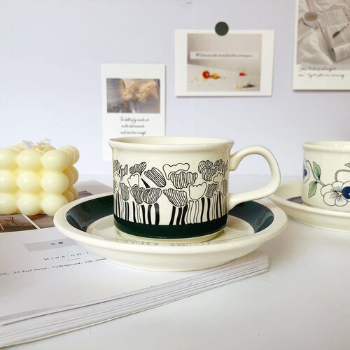 Ceramic Modern Coffee Cups Korean Cartoon Cappuccino Drinkware Coffee Mug Breakfast Kawaii Tazza Colazione Cup and Saucer BL50BD: Section a