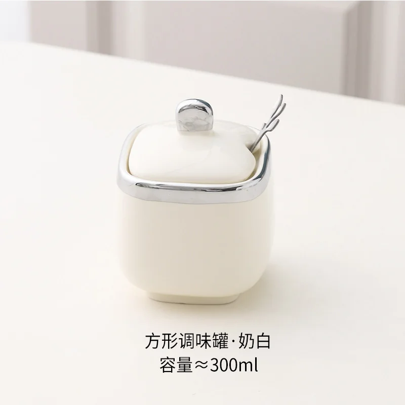 Ceramic Seasoning Jar with Spoon Kitchen Seasoning Storage Box Salt and Pepper Jar Household Storage Jar Ceramic Box Bottle: Dark Grey