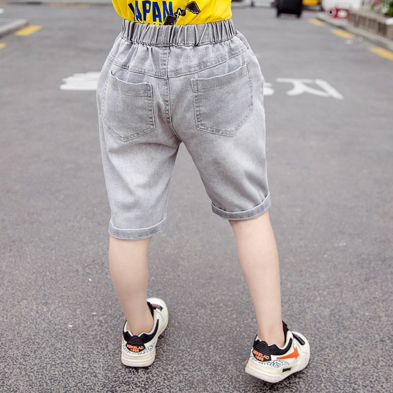 Baby Jungen Denim Shorts Sommer Kinder Kurze Harem Hosen Brief Druck Kind Denim Weiche Baumwolle Jean Shorts für Jungen alter 2-9Y